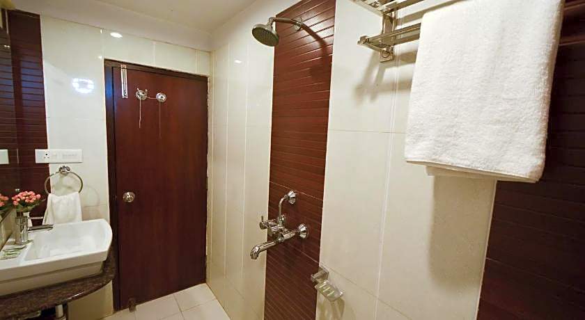 Hotel Central Residency