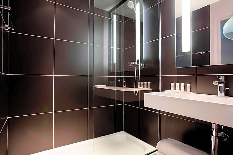 Le Meridien Paris Arc De Triomphe