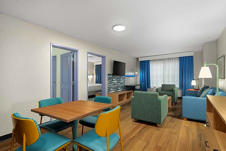 Garner Hotel Madison - Huntsville Airport by IHG