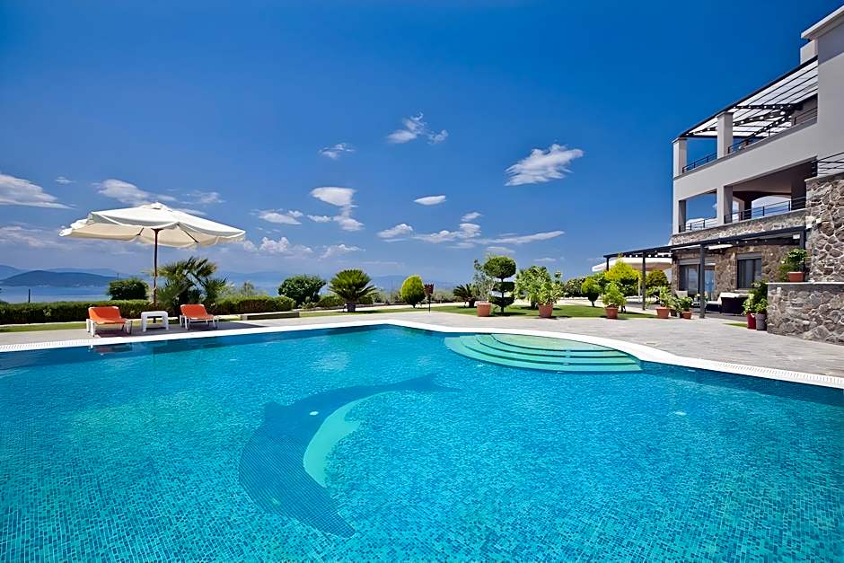 Marini Luxury Apartments and Suites