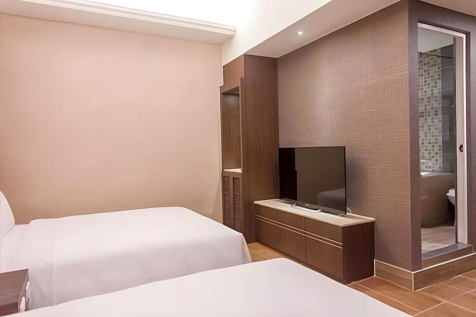 Maple Hotel Second Branch