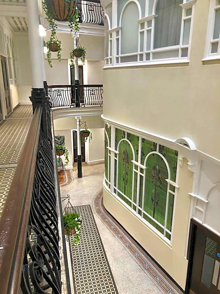 Terlon Apartments