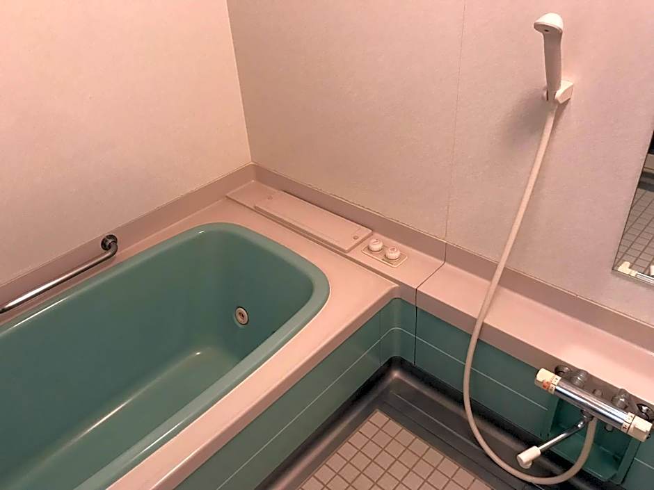 Hotel Tiffany (Adult Only)