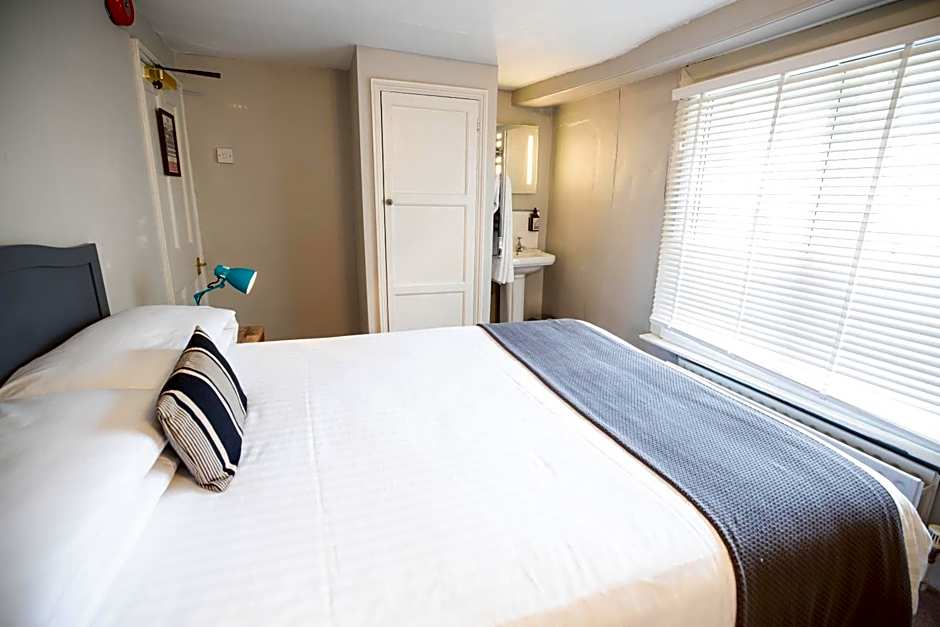 Tower House Guest House