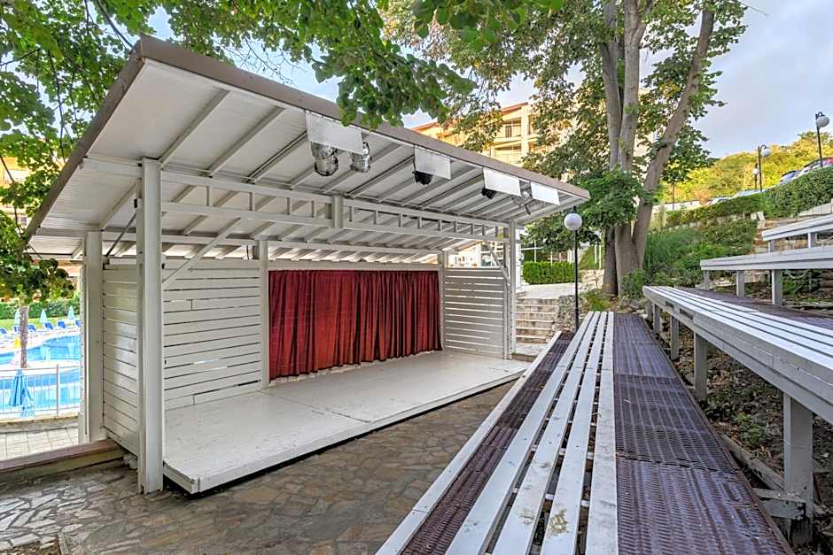 Madara Park Hotel - All Inclusive