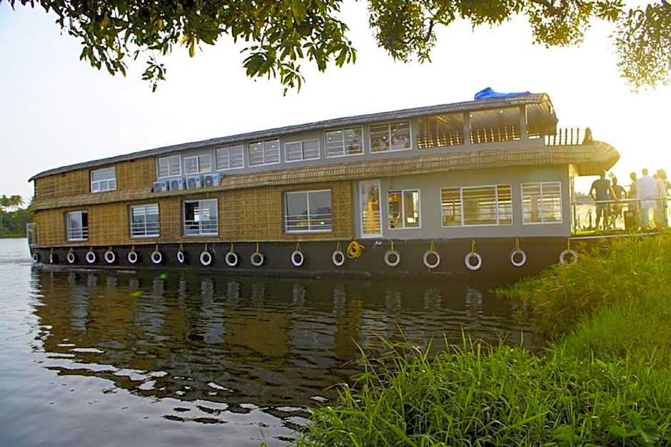 Indiavacationz Houseboats