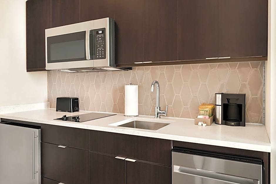 Residence Inn by Marriott New York JFK Airport