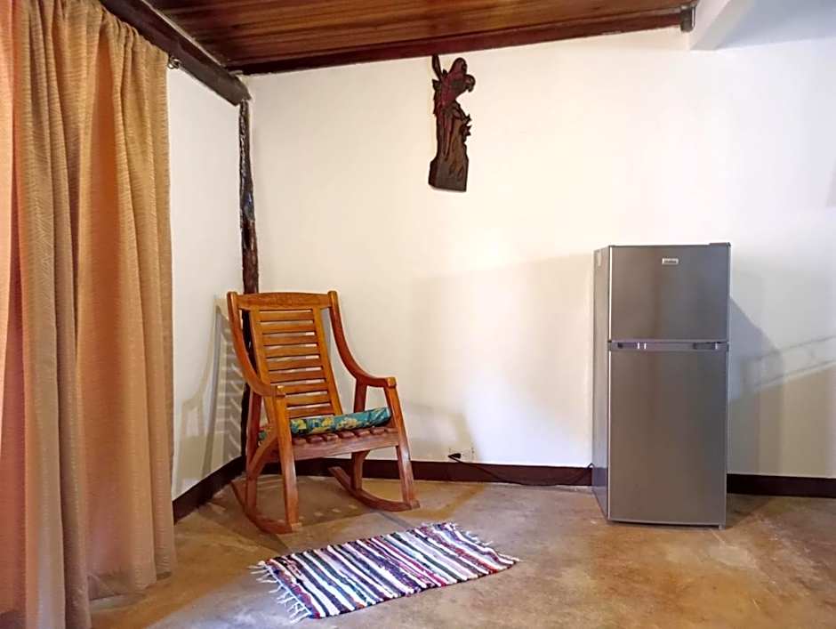 TamaHostel & Glamping