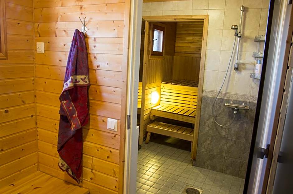 Herranniemi Guesthouse