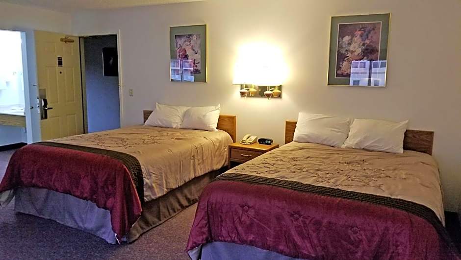 Keystone Boardwalk Inn and Suites