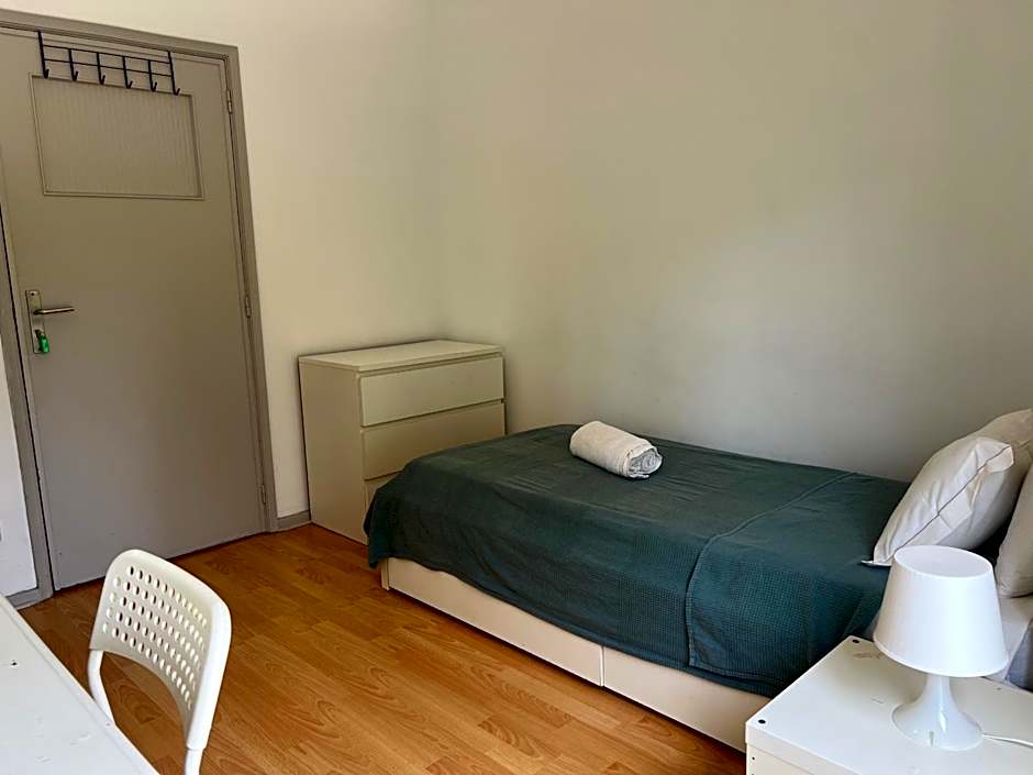 Smile4Porto Guest House