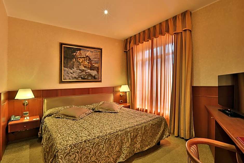 Palace Hotel Moderno