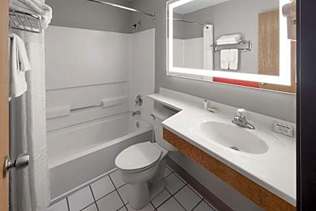 Queen Room - Smoking