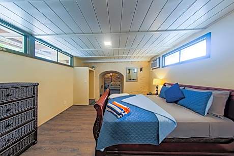 Junior Suite with Garden View