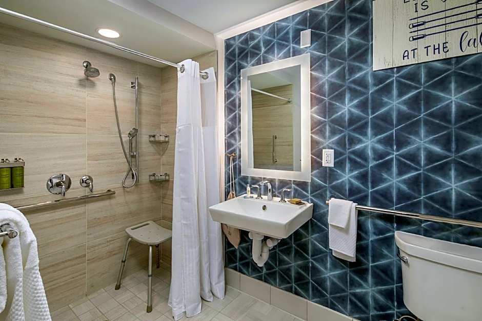 Photo 1 of 2 of 2 Queen Beds, Hearing/Mobility Accessible, Roll in Shower