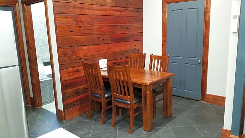 Eagle Foundry Bed & Breakfast