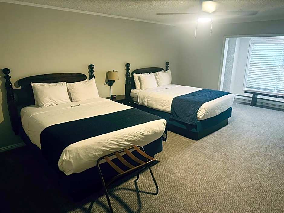 Sweetwater Lift Lodge