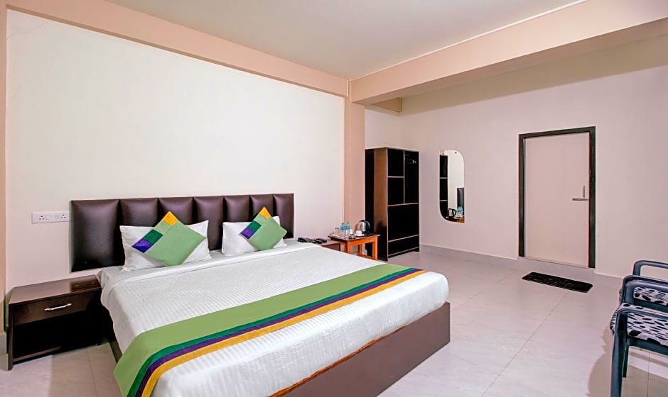 Treebo Staying Center