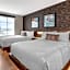 Cambria Hotel Denver Downtown RiNo