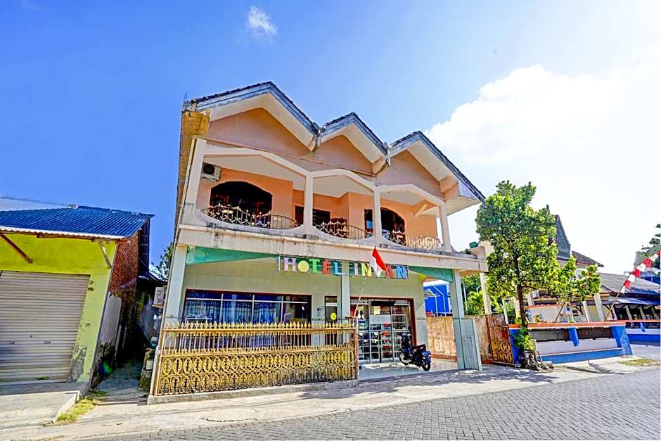 Collection O 92897 Hotel Intan Near Kantor Syahbandar Bawean