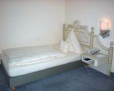 Single Room — 1 fotoğraftan 1. fotoğraf
