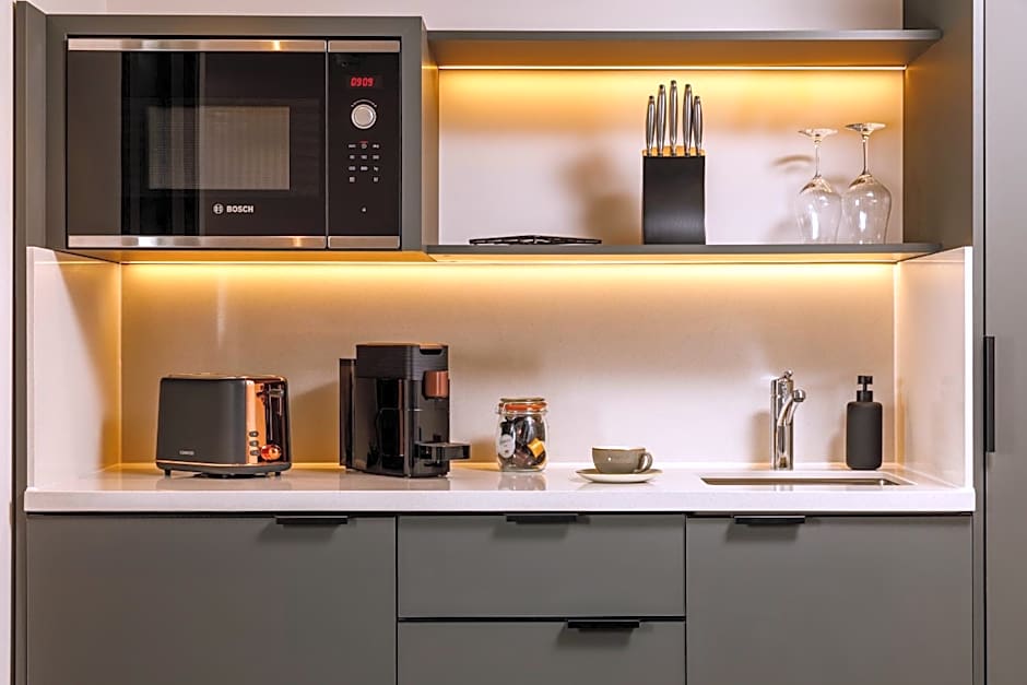 Southgate Hotel London