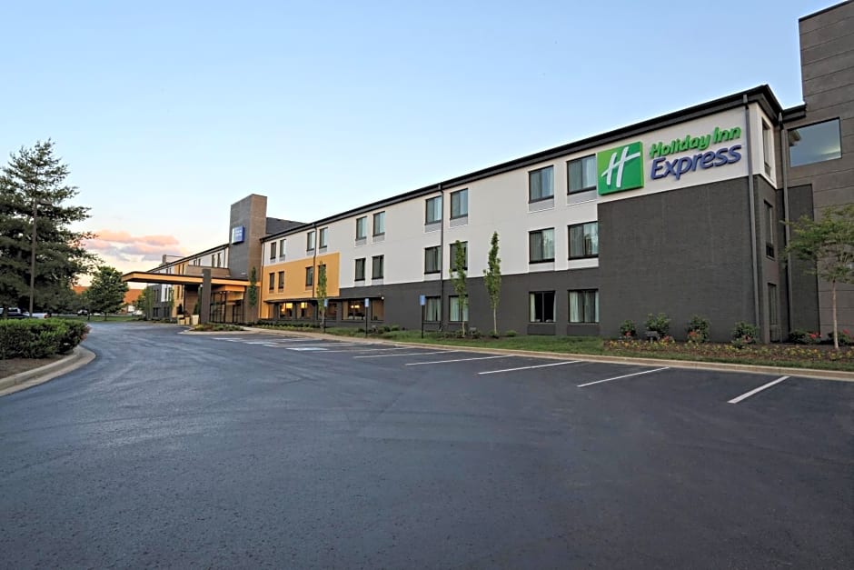 Holiday Inn Express Brentwood-South Cool Springs