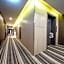 Brown-Dot Hotel Gupo