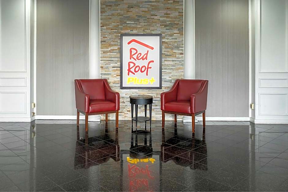 Red Roof PLUS+ Newark Liberty Airport - Carteret