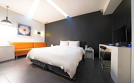 Standard Double Room - Check-In at 10 PM on Saturdays Only