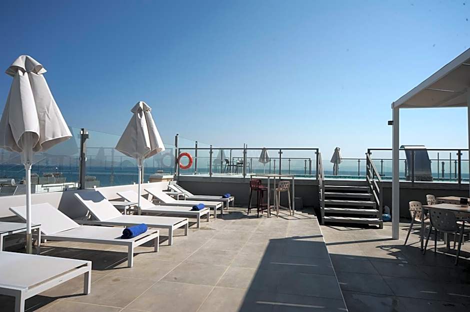 Astron Suites & Apartments