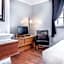 Hotel Louisbourg
