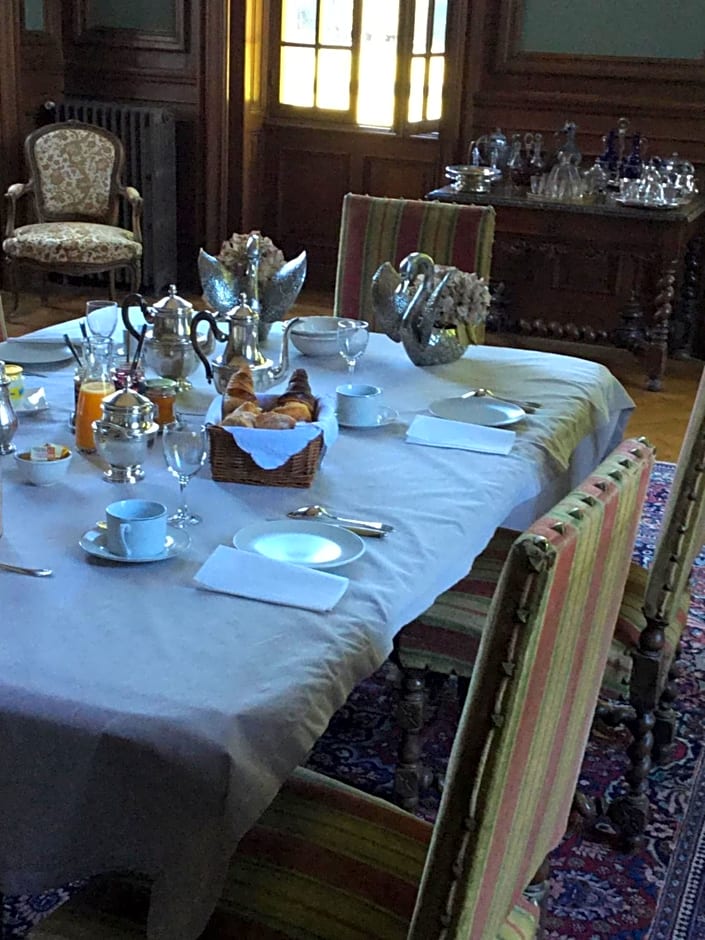 Chateau du Val Larbont