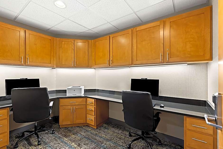 Hampton Inn By Hilton & Suites Canton