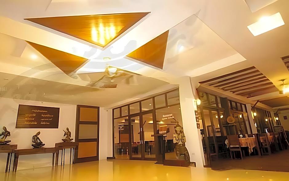 Nana Buri Hotel