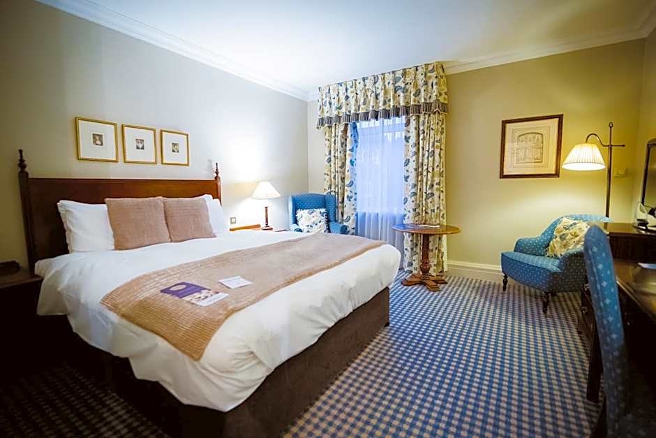 Winchester Wessex Hotel by Sunday