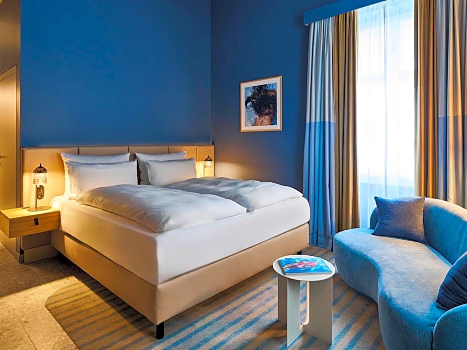 Photo 1 of 8 of Junior Suite
