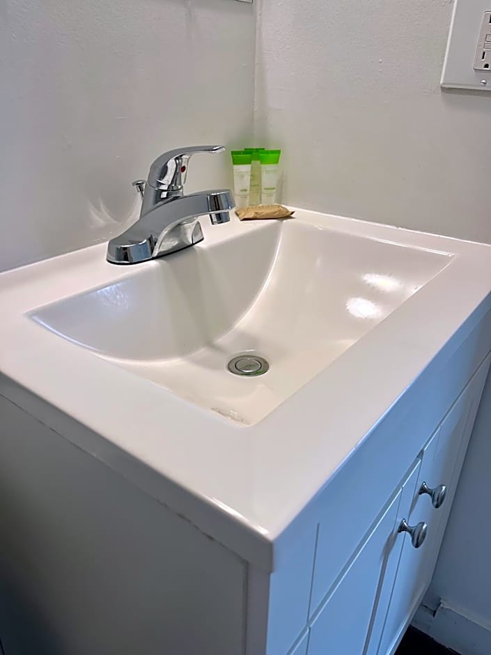 Anavada Inn & Suites - Prince George