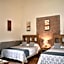 Hotel Ana Catalina and Suites