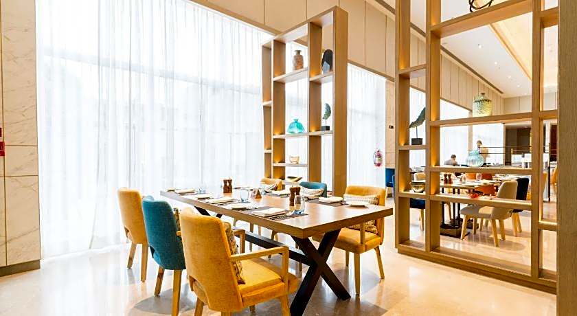 Holiday Inn Lucknow Airport By IHG