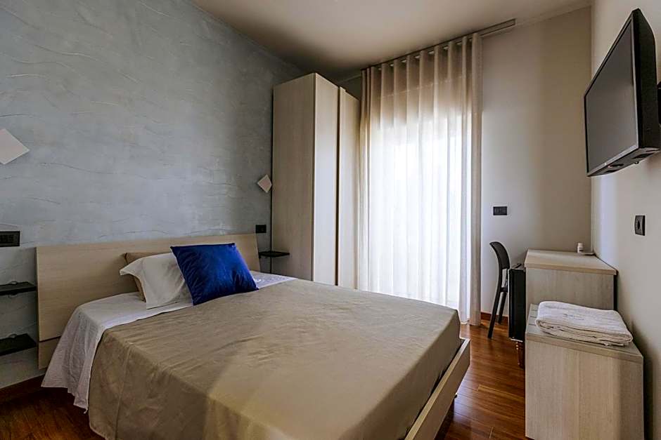 APULIA BLUE APARTEMENTS & B&B