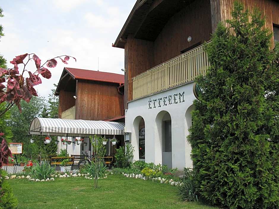 Pollushof Panzió és Étterem