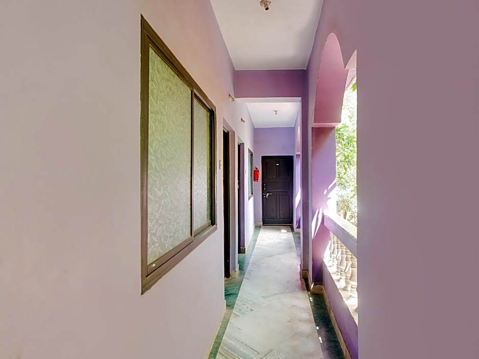 Spot On Sk Guest House – Calangute, 