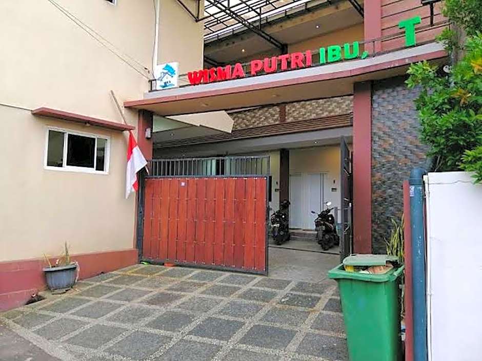Wisma Lusya Near Gor Satria Redpartner