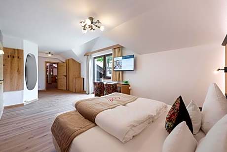 Comfort Family Room