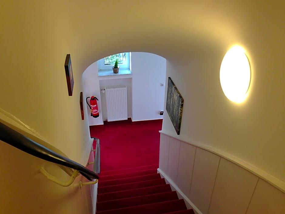 Hotel Destination 21