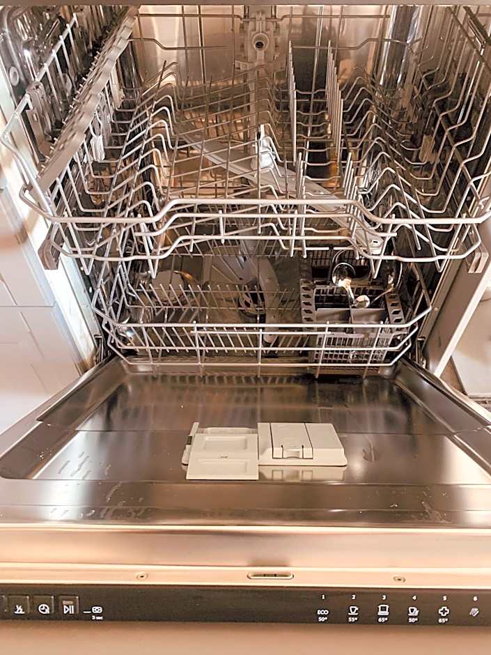 The Hampton Hock's - Wellness & Wine