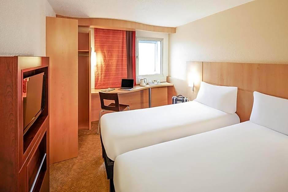 ibis Aberdeen Centre - Entertainment District