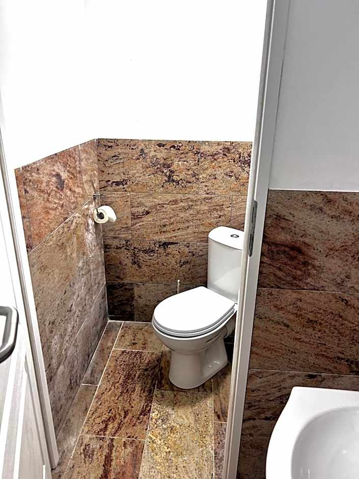 Hostel 24 Miejsca Parkingowe Noclegi Pracownicze.