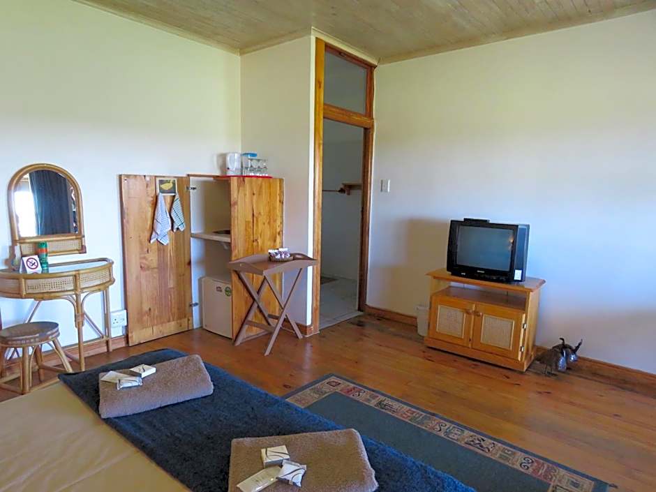 Mentors Country Estate